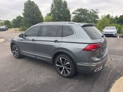 2022 Volkswagen Tiguan SEL R-Line