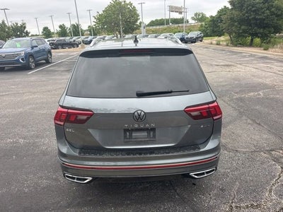 2022 Volkswagen Tiguan SEL R-Line