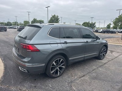 2022 Volkswagen Tiguan SEL R-Line