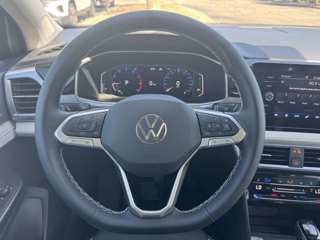 2026 Volkswagen Taos SEL