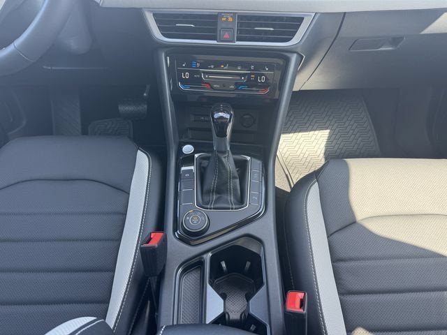 2026 Volkswagen Taos SEL