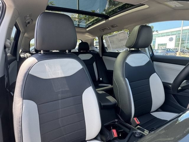 2026 Volkswagen Taos SEL