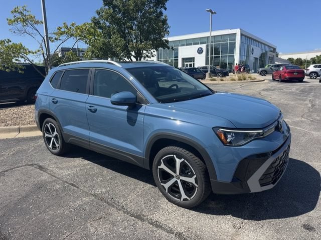 2026 Volkswagen Taos SEL