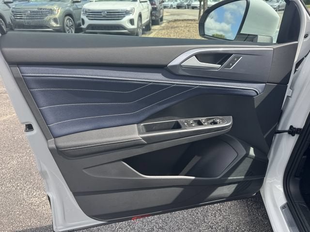 2026 Volkswagen Taos SEL