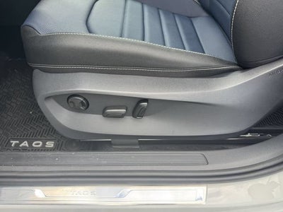 2026 Volkswagen Taos SEL
