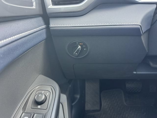 2026 Volkswagen Taos SEL