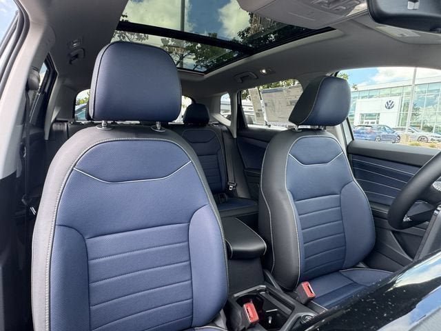 2026 Volkswagen Taos SEL