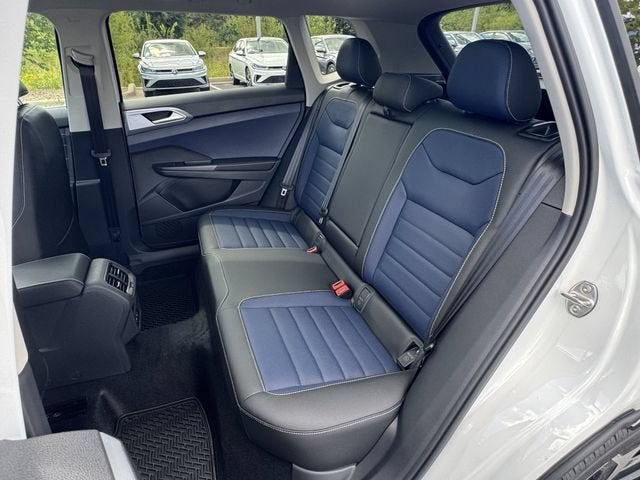 2026 Volkswagen Taos SEL
