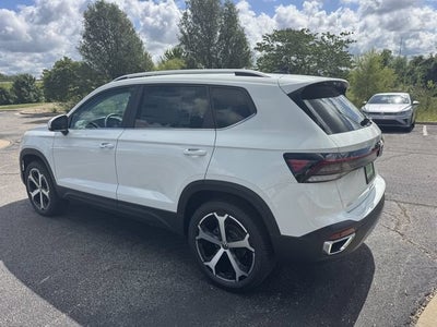 2026 Volkswagen Taos SEL