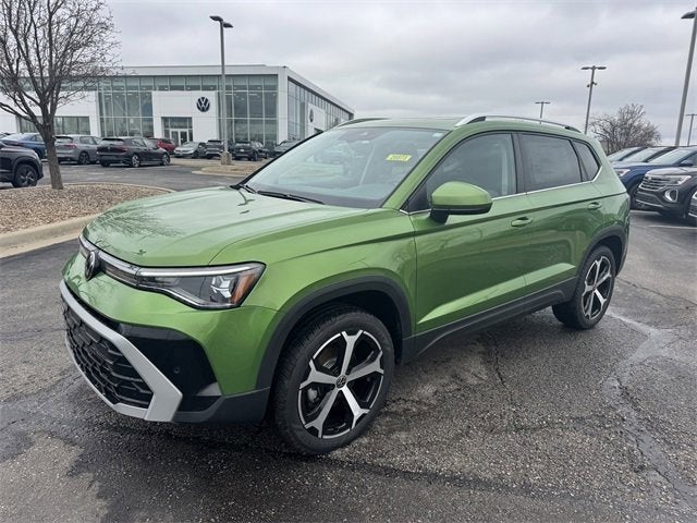 2026 Volkswagen Taos SEL