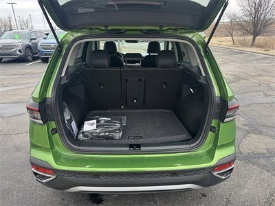 2026 Volkswagen Taos SEL