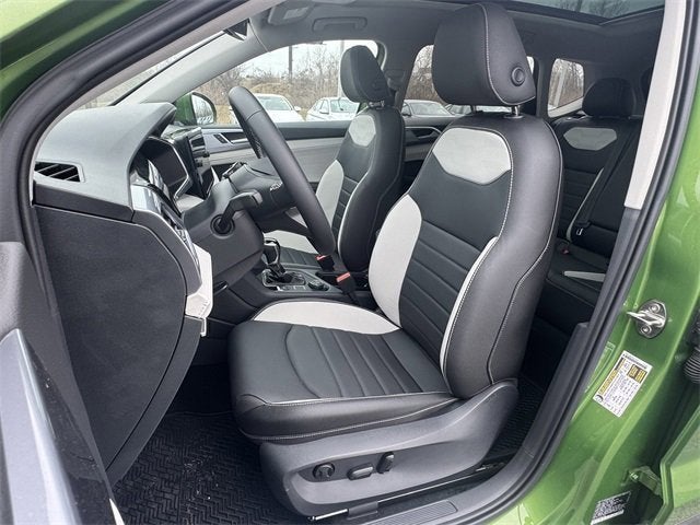 2026 Volkswagen Taos SEL