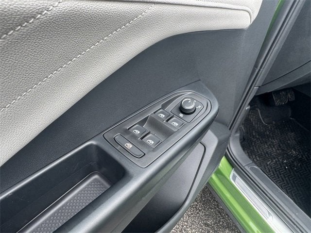 2026 Volkswagen Taos SEL