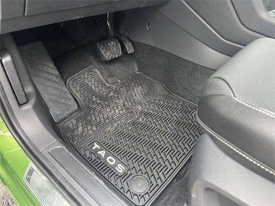 2026 Volkswagen Taos SEL