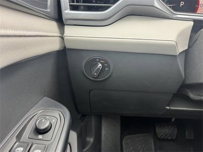 2026 Volkswagen Taos SEL