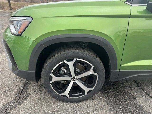 2026 Volkswagen Taos SEL