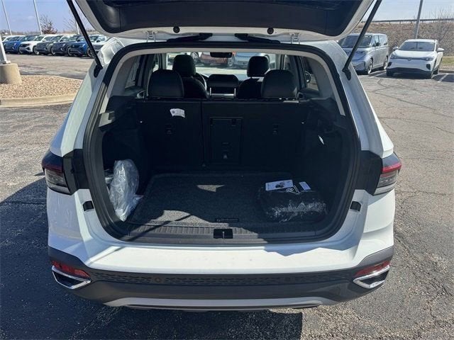 2026 Volkswagen Taos SEL