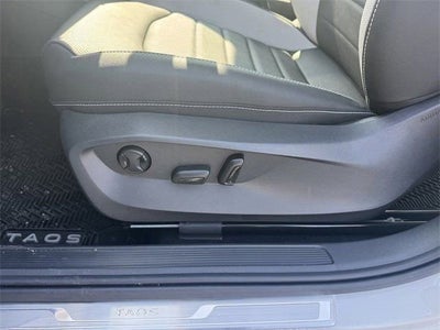 2026 Volkswagen Taos SEL