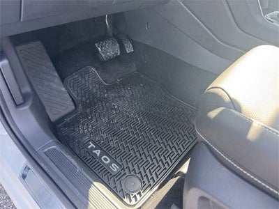 2026 Volkswagen Taos SEL