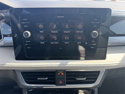 2026 Volkswagen Taos SEL