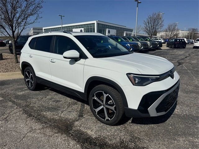 2026 Volkswagen Taos SEL