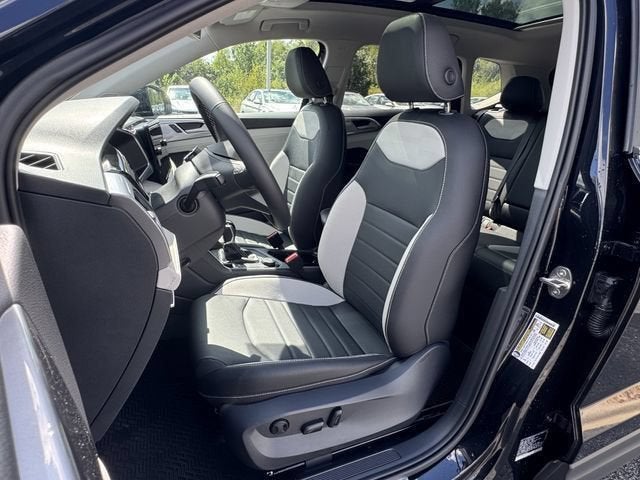 2026 Volkswagen Taos SEL