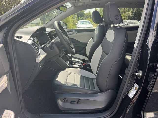 2026 Volkswagen Taos SEL