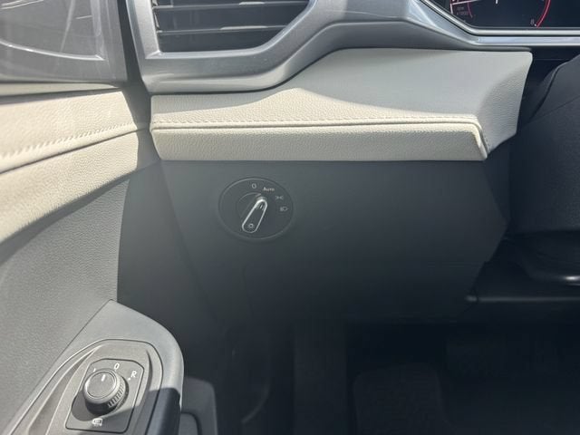 2026 Volkswagen Taos SEL