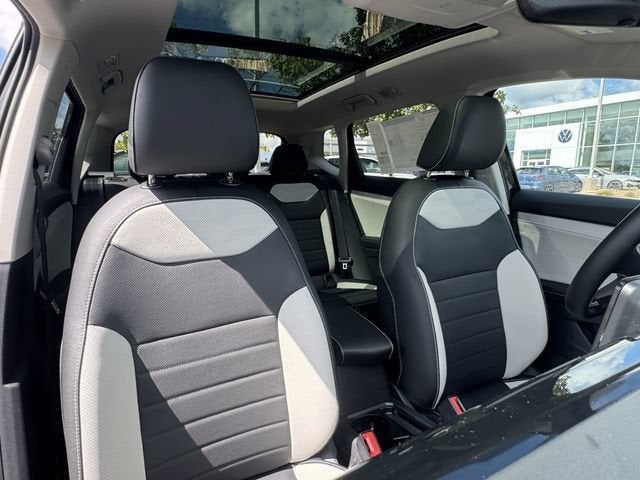 2026 Volkswagen Taos SEL