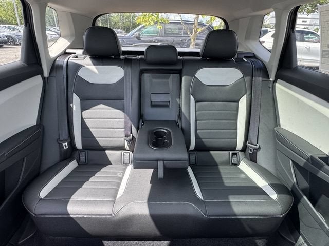 2026 Volkswagen Taos SEL