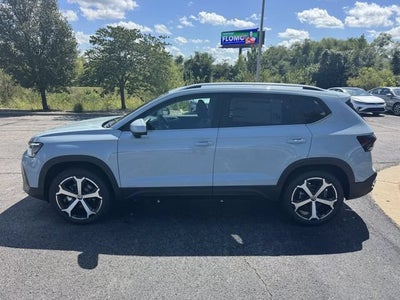 2026 Volkswagen Taos SEL