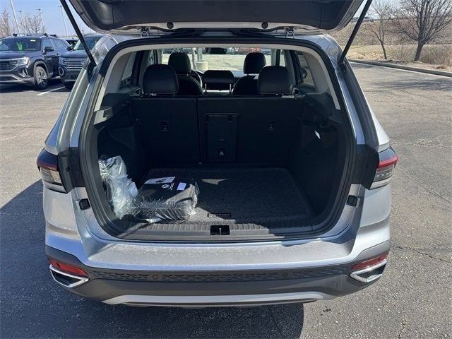 2026 Volkswagen Taos SEL