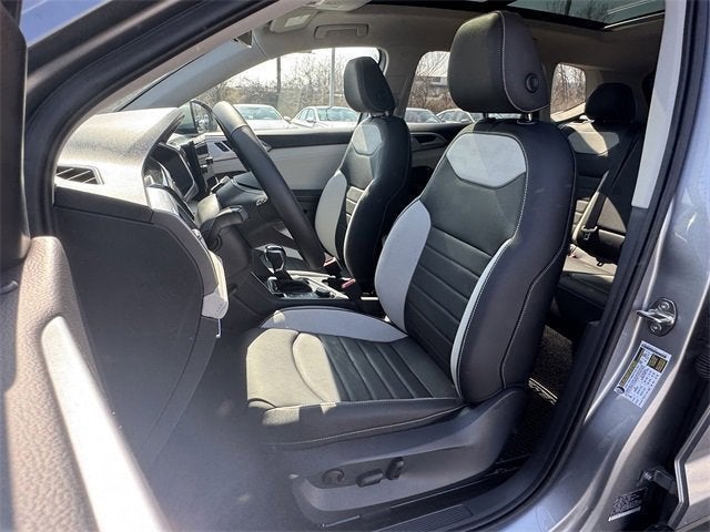 2026 Volkswagen Taos SEL