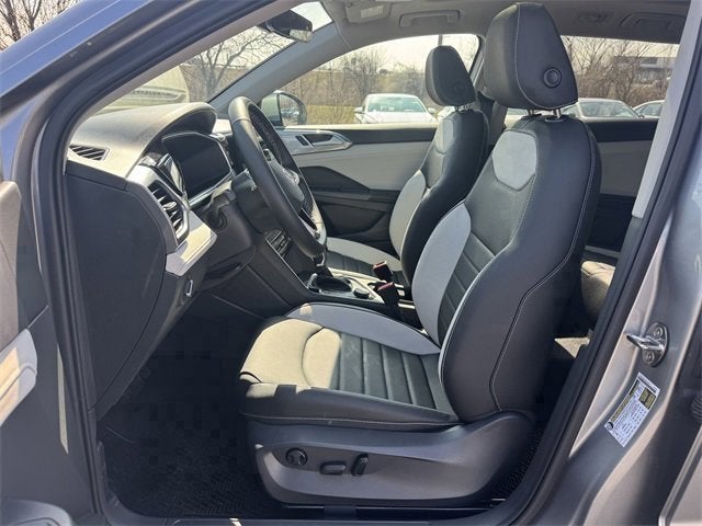 2026 Volkswagen Taos SEL