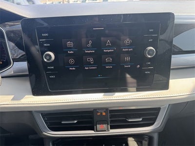 2026 Volkswagen Taos SEL