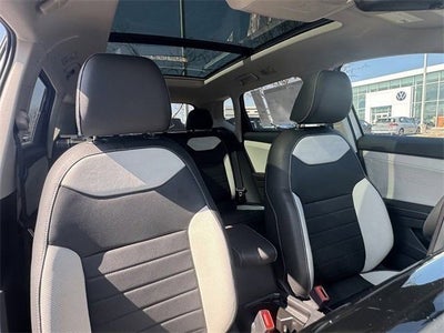 2026 Volkswagen Taos SEL