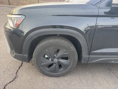 2025 Volkswagen Taos S