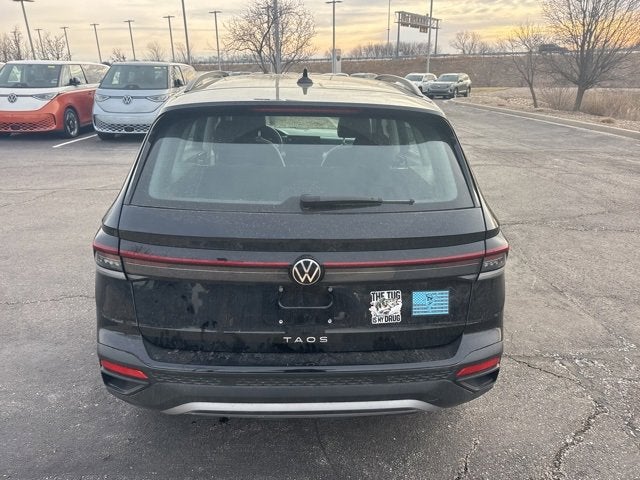 2025 Volkswagen Taos S