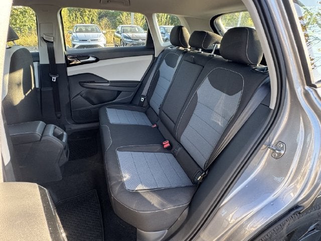 2027 Volkswagen Taos S