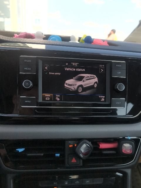 2024 Volkswagen Taos S