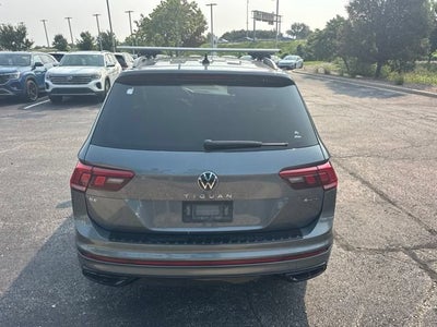 2024 Volkswagen Tiguan SE R-Line Black
