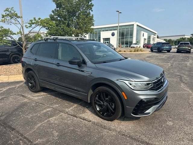 2024 Volkswagen Tiguan SE R-Line Black