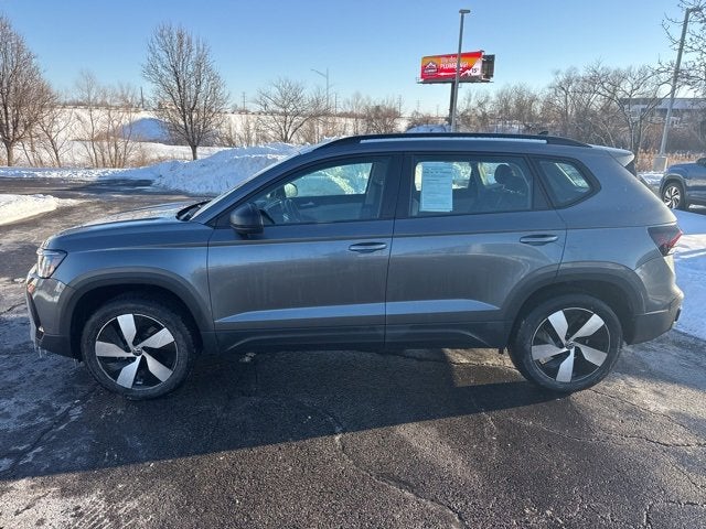 Certified 2025 Volkswagen Taos S with VIN 3VV8C7B24SM010338 for sale in Kansas City