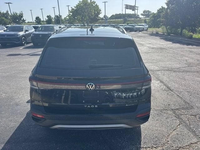 2025 Volkswagen Taos S