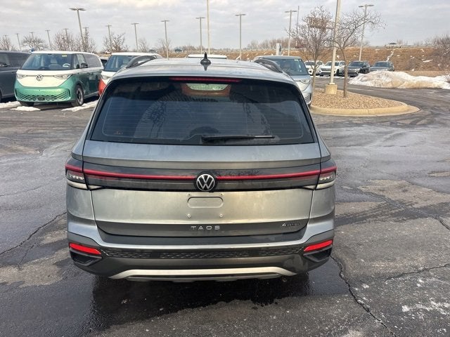 2025 Volkswagen Taos S