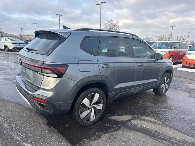 2025 Volkswagen Taos S