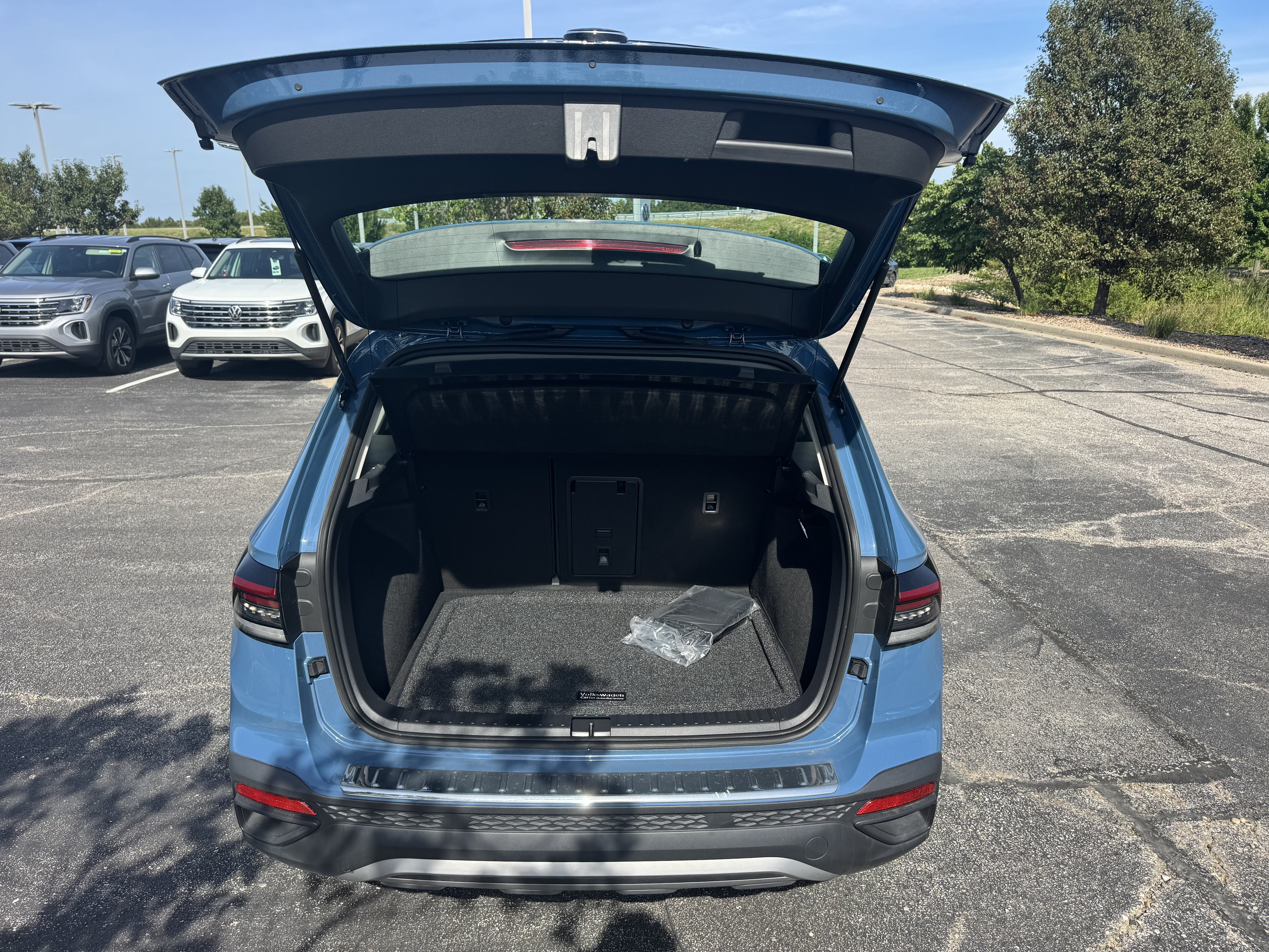 2026 Volkswagen Taos S