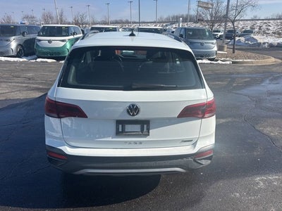 2024 Volkswagen Taos S