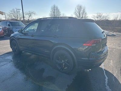 2023 Volkswagen Tiguan SE R-Line Black