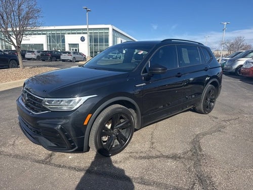 2023 Volkswagen Tiguan SE R-Line Black